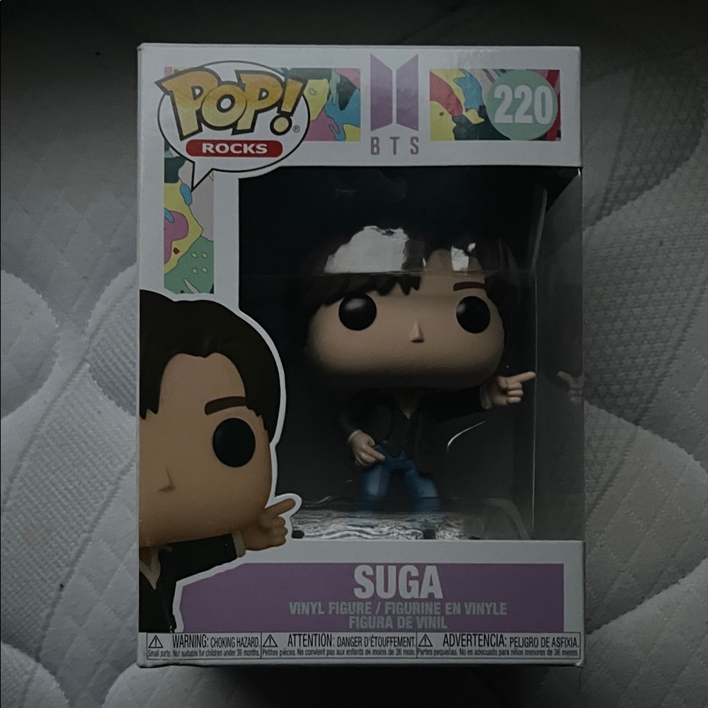 Pop! Rocks BTS Suga Vinyl Figure